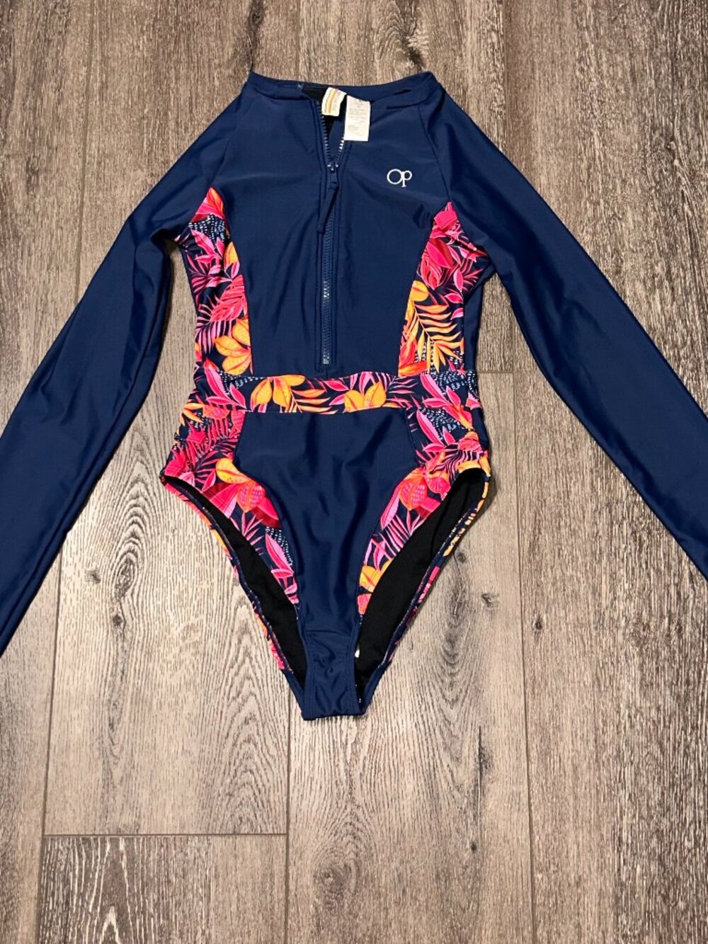 Ocean Pacific Op Long Sleeve OnePiece Swim Wear One Piece Front Zipper Size M